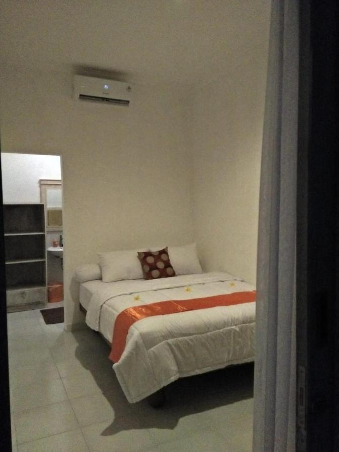 Pondok Ayu Homestay Canggu Buitenkant foto