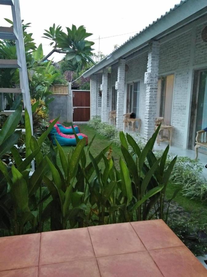 Pondok Ayu Homestay Canggu Buitenkant foto
