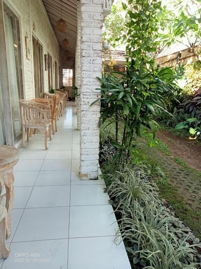 Pondok Ayu Homestay Canggu Buitenkant foto
